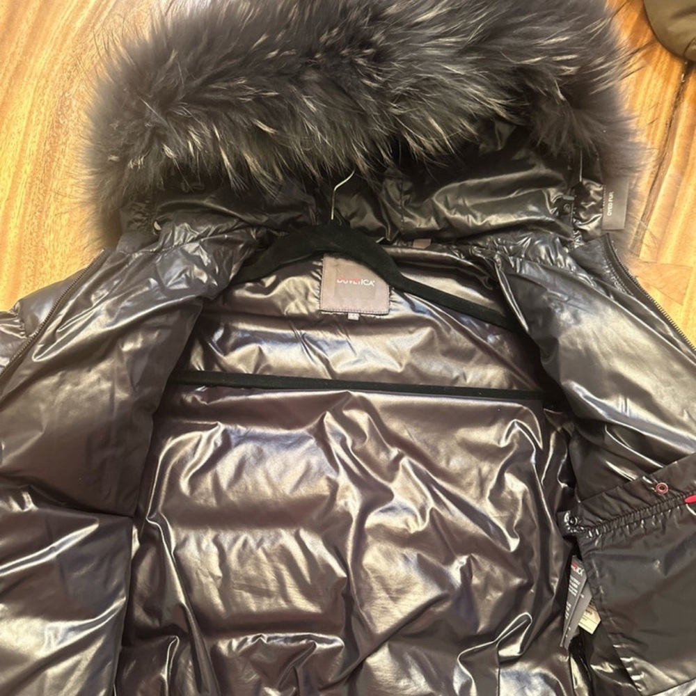 Duvetica Black Puffer Jacket with Fur Trim